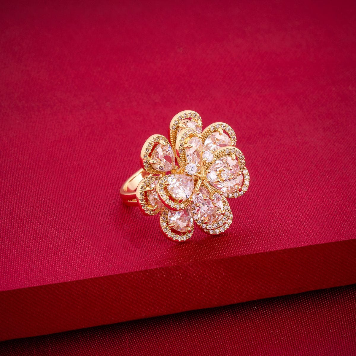 Zircon Finger Ring 190034 - Image 2