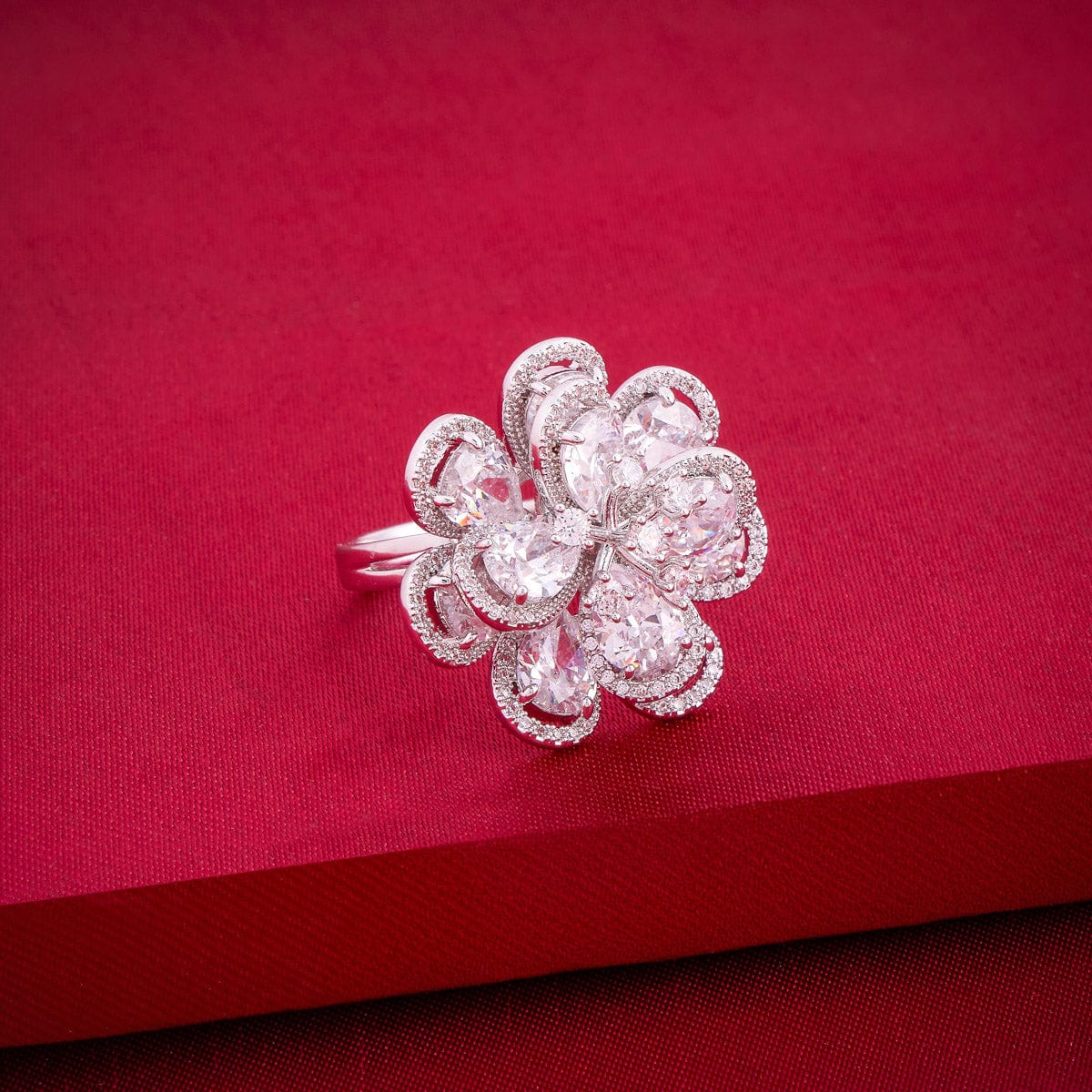 Zircon Finger Ring 190034 - Image 7
