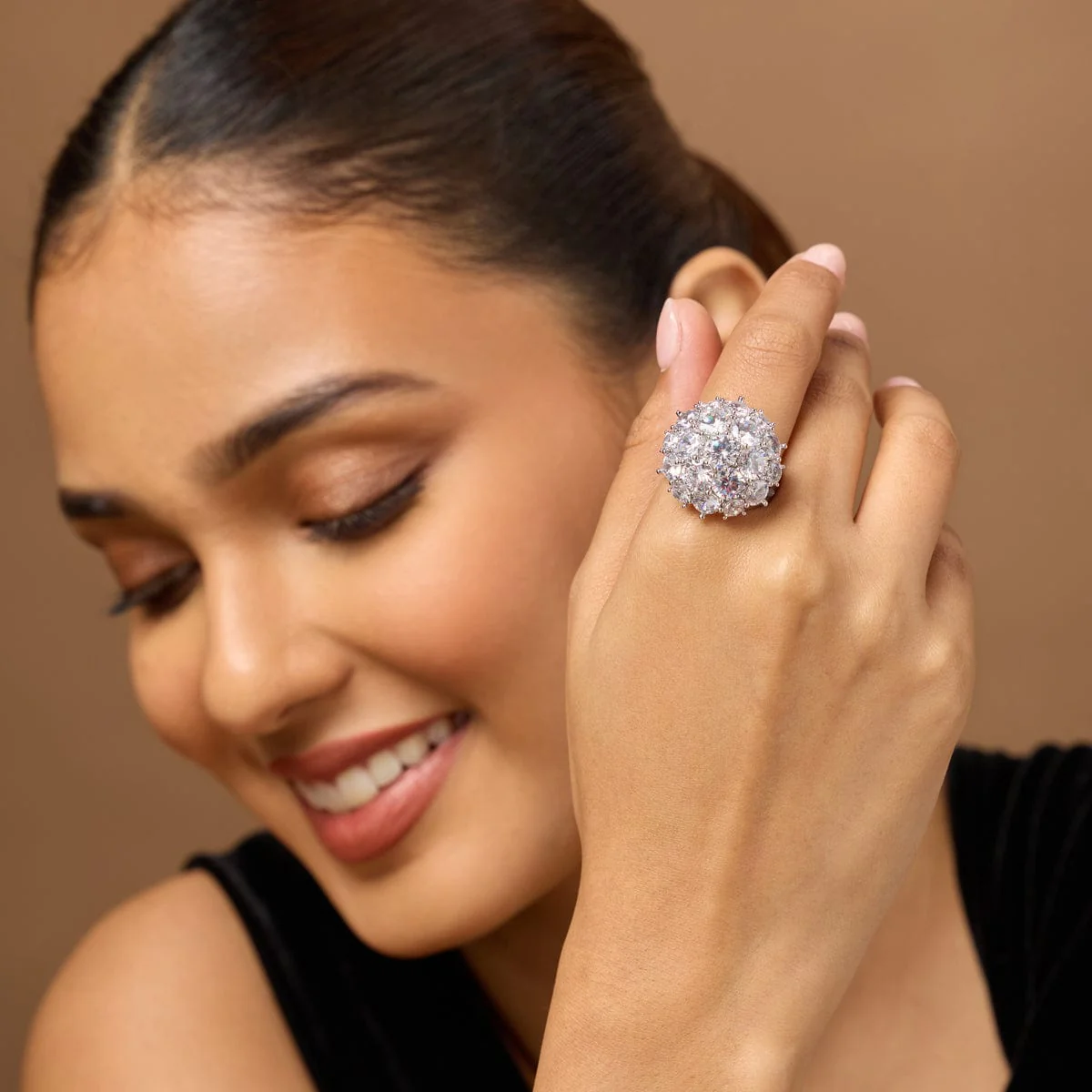 Zircon Finger Ring 190038 - Image 7