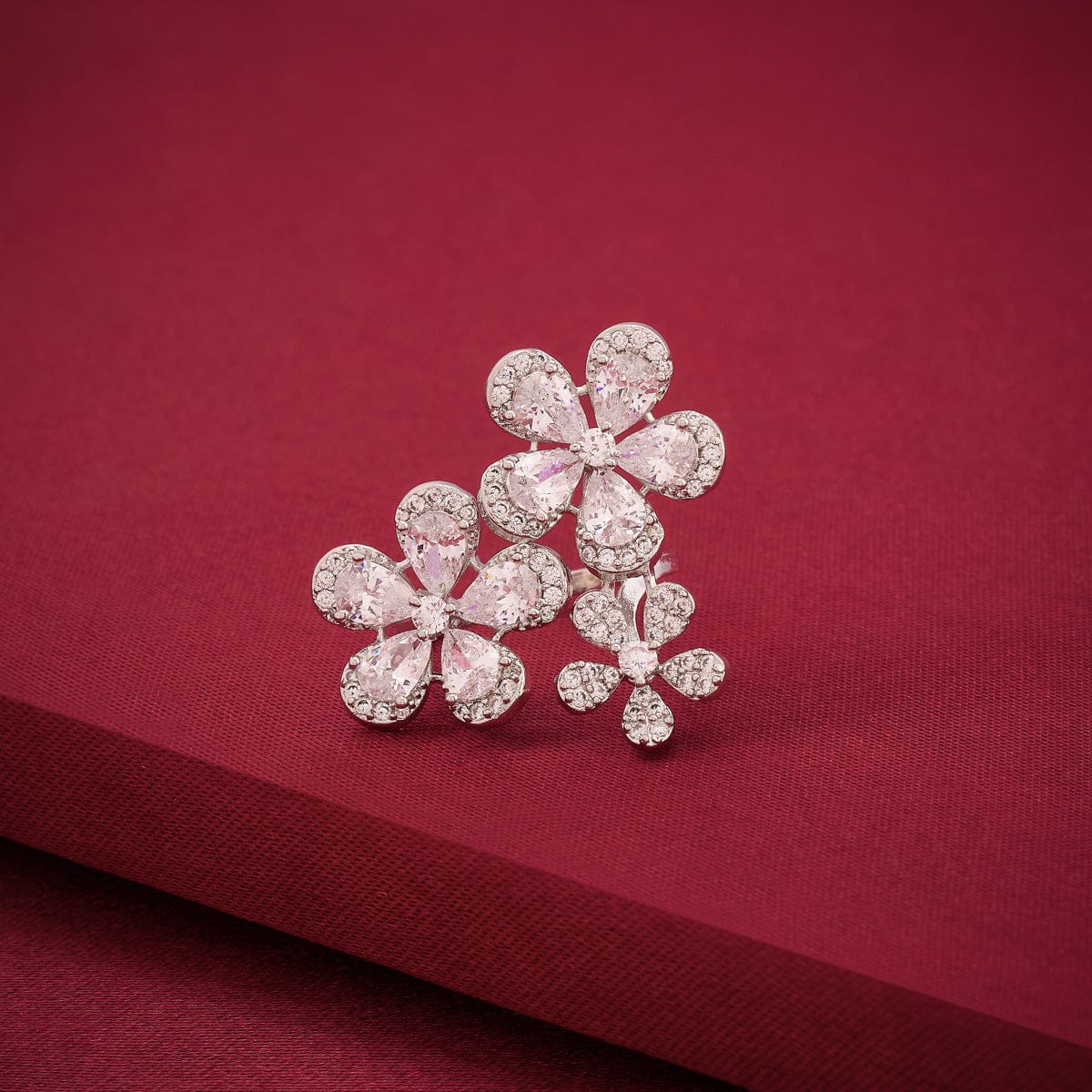 Zircon Finger Ring 192373 - Image 6