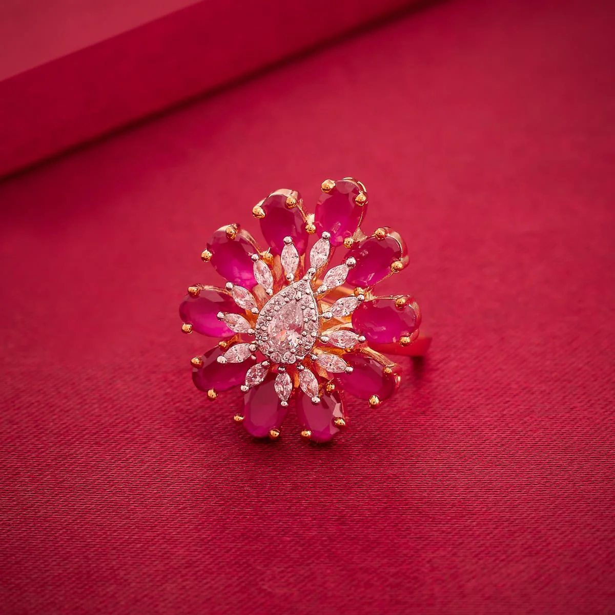 Zircon Finger Ring 193139 - Image 2