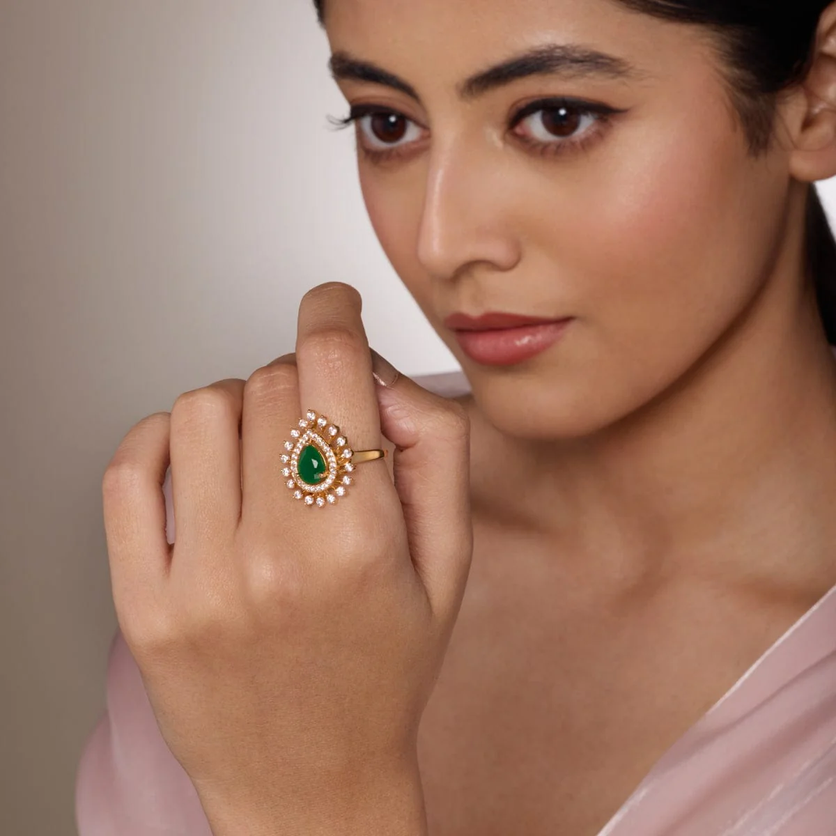 Zircon Finger Ring 193142 - Image 7