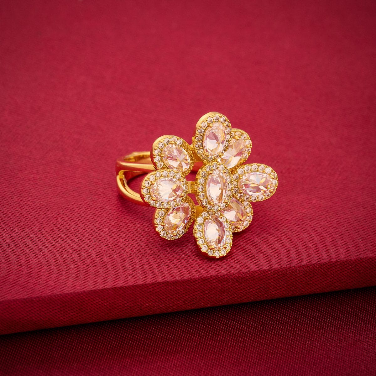 Zircon Finger Ring 195315 - Image 2