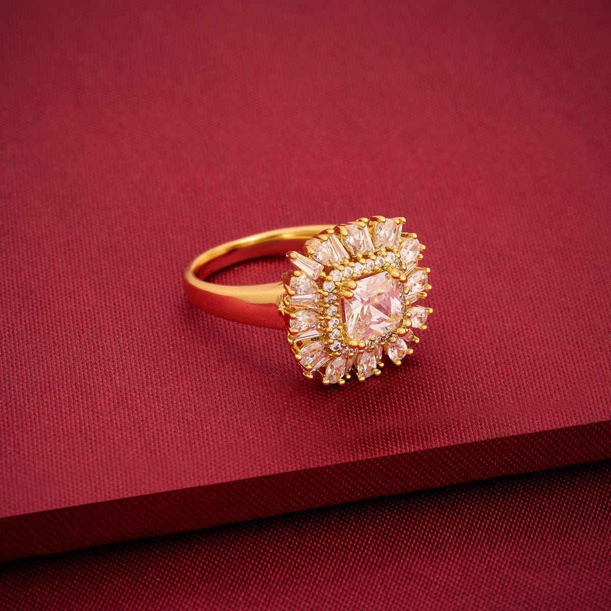 Zircon Finger Ring 195317 - Image 2