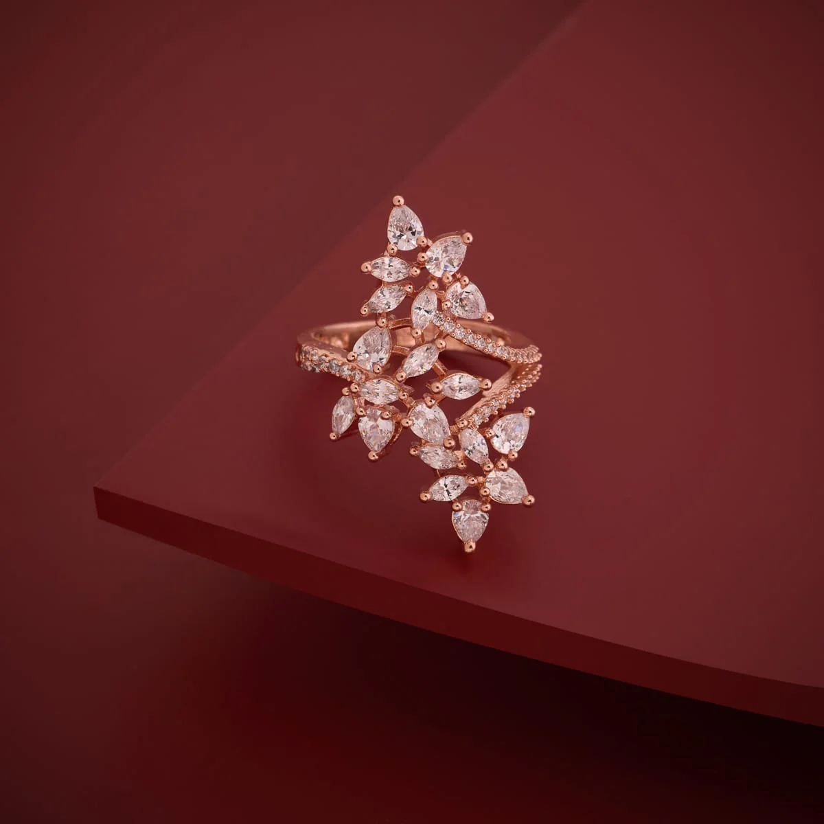 Zircon Finger Ring 197286 - Image 6