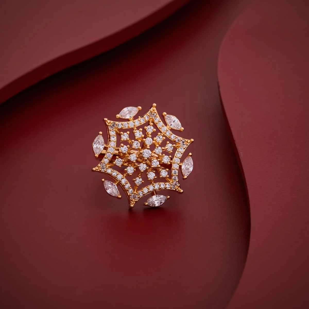 Zircon Finger Ring 197389 - Image 2