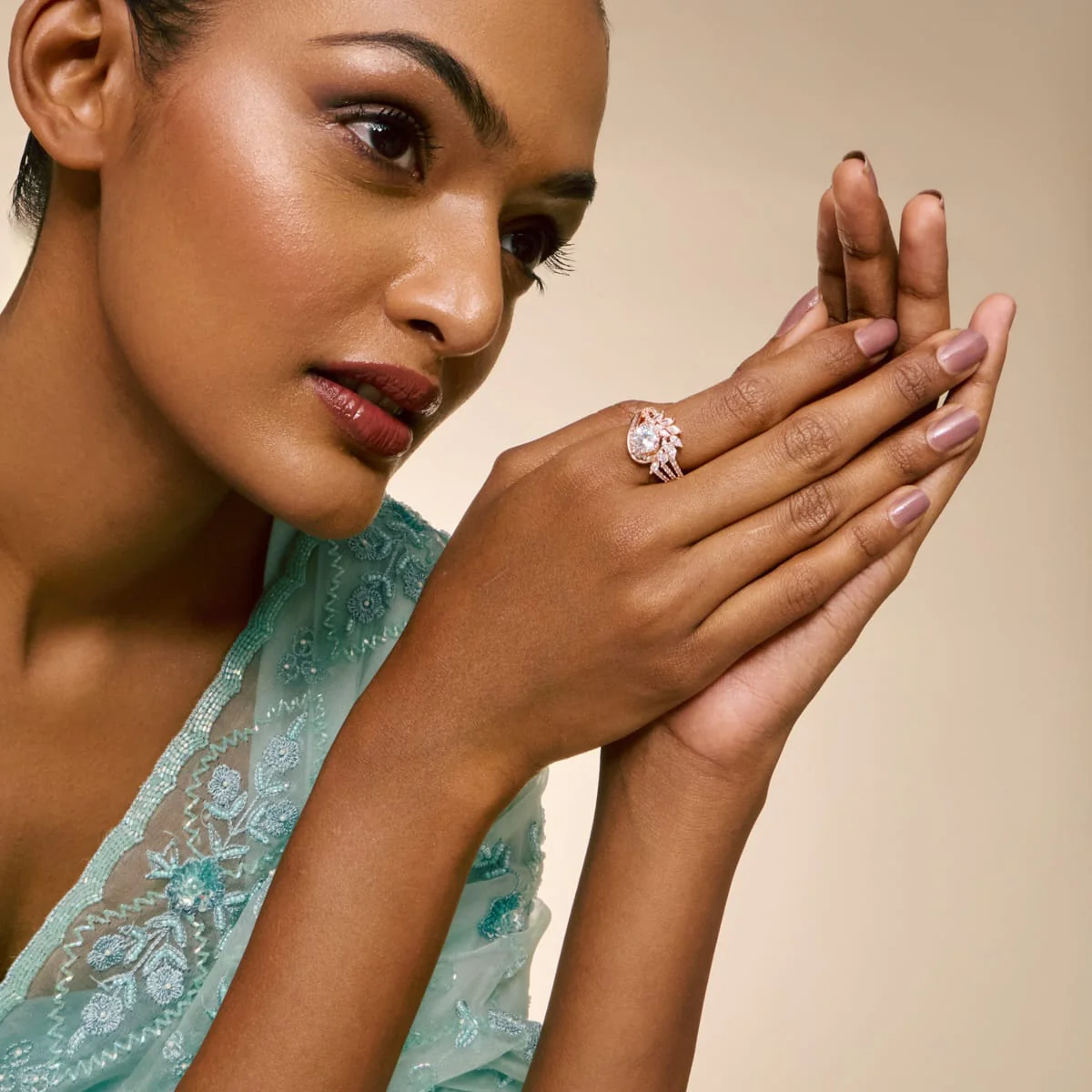 Zircon Finger Ring 197427 - Image 7