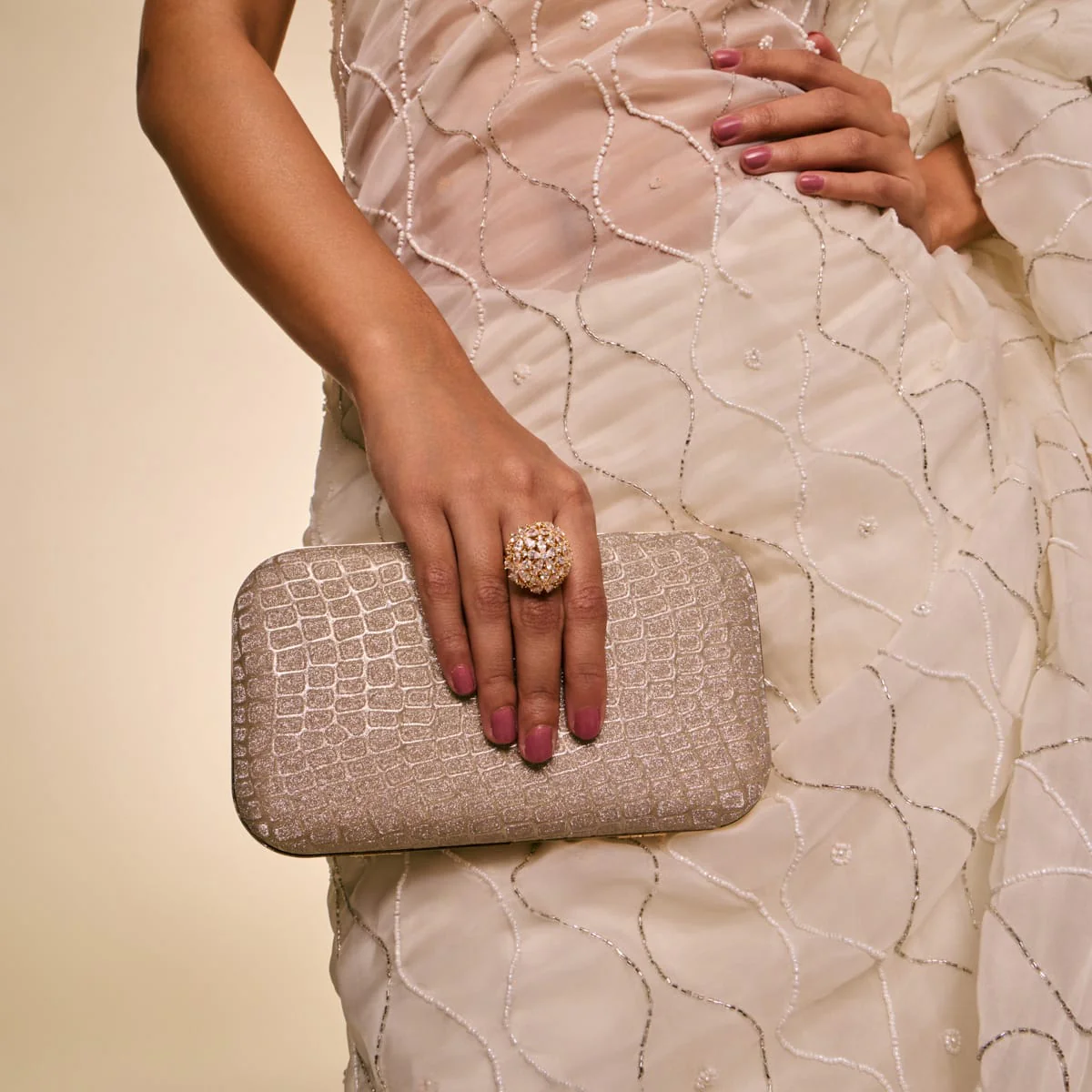 Zircon Finger Ring 197980 - Image 3