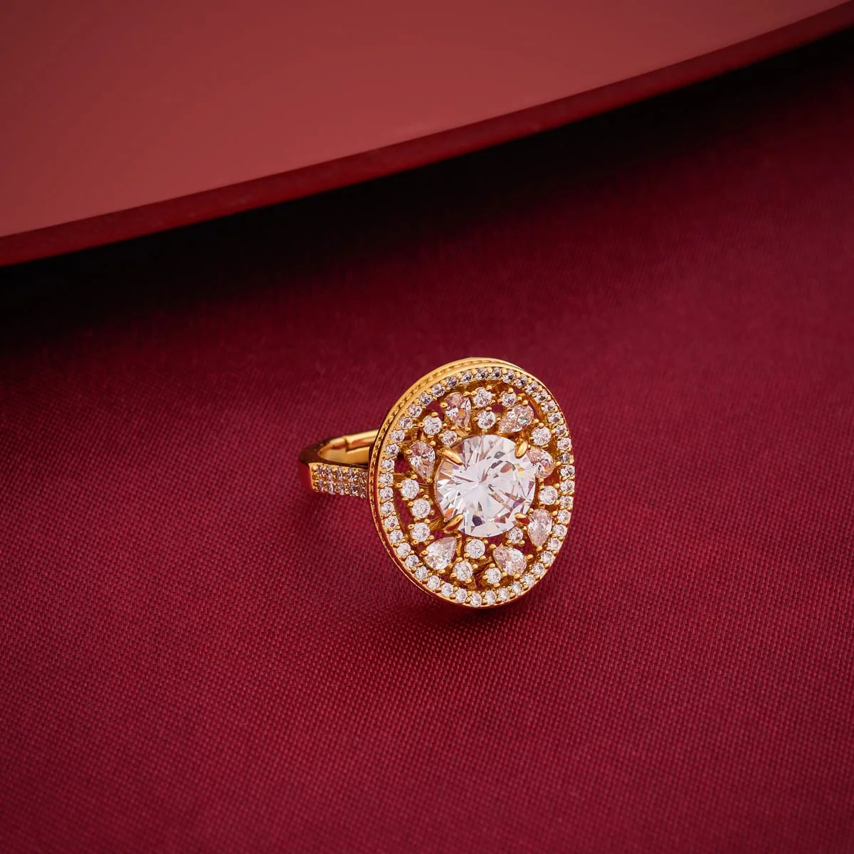 Zircon Finger Ring 197985 - Image 2