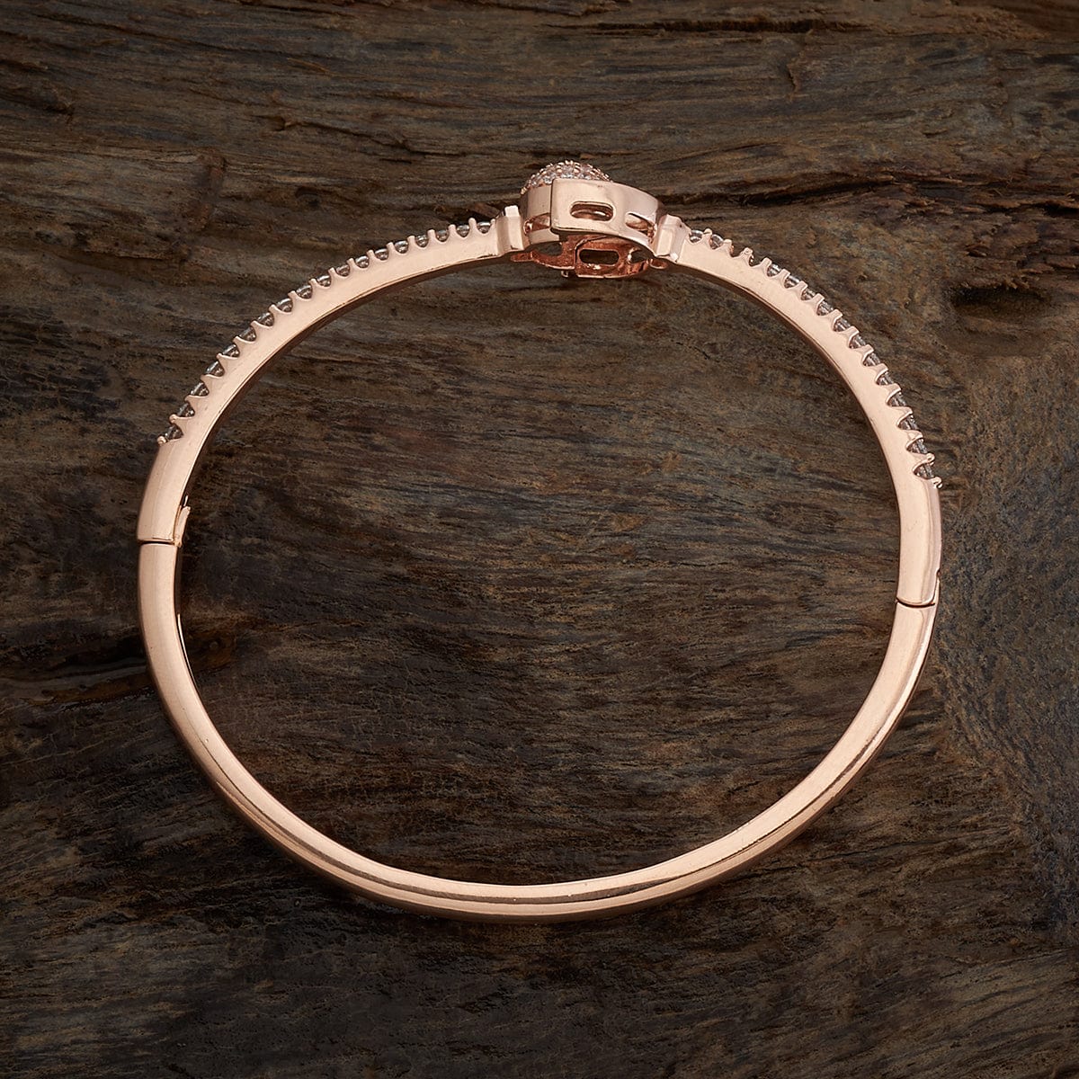 Zircon Kada 169700 - Image 9