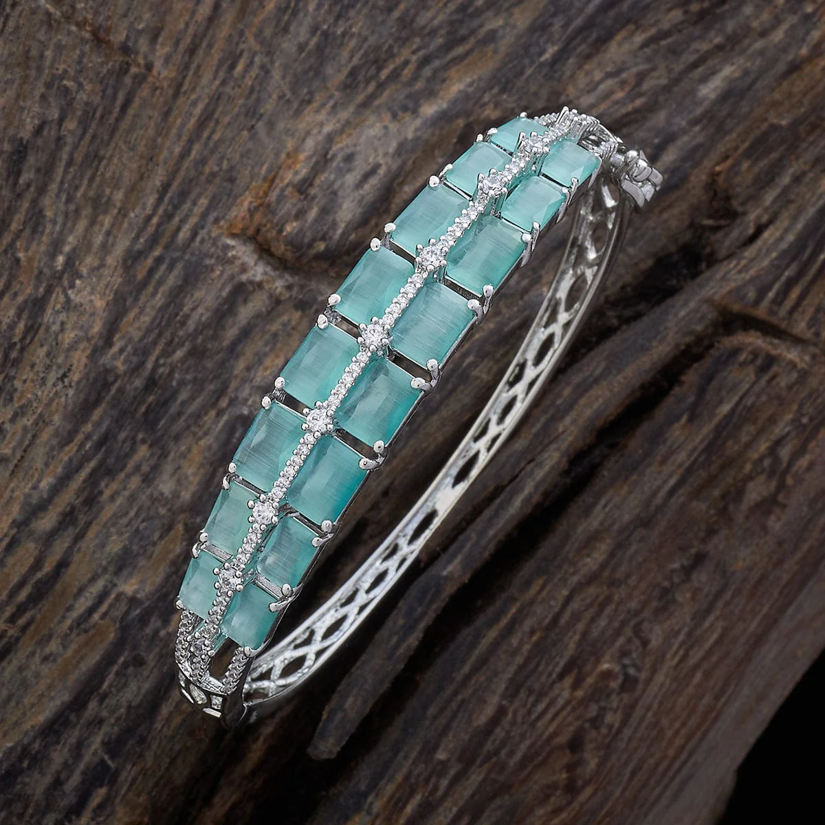 Zircon Kada 173136 - Image 11
