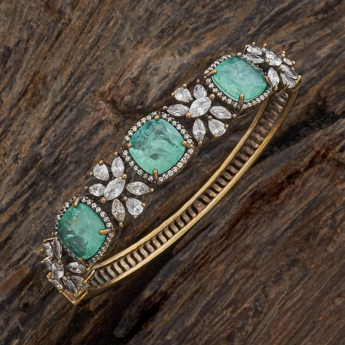 Zircon Kada 180366 - Image 12