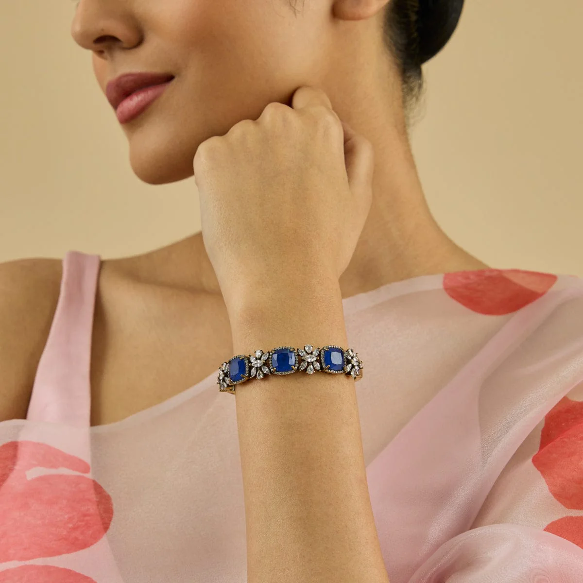 Zircon Kada 180366 - Image 2