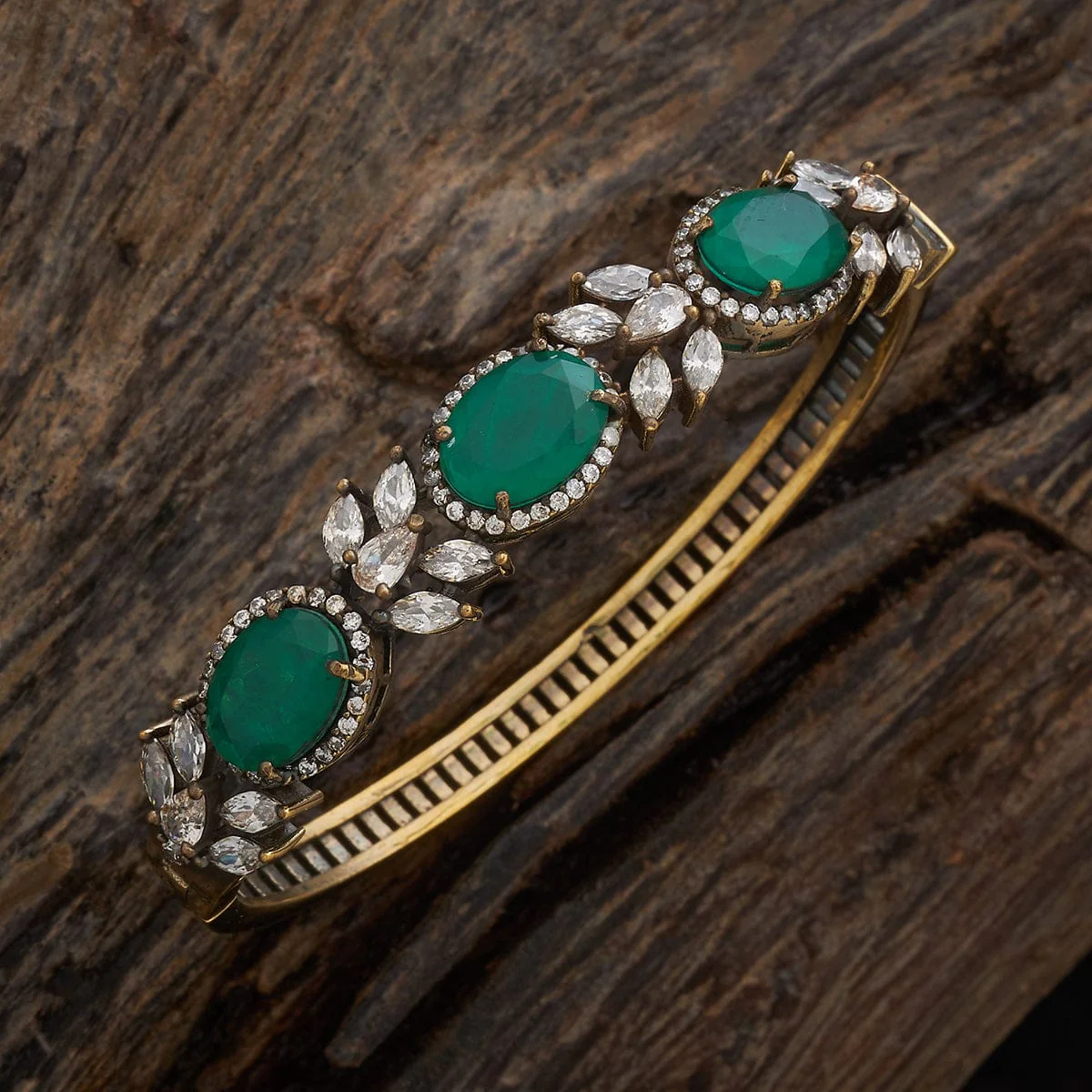 Zircon Kada 180385 - Image 3