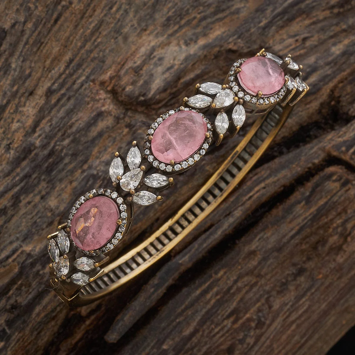 Zircon Kada 180385 - Image 5