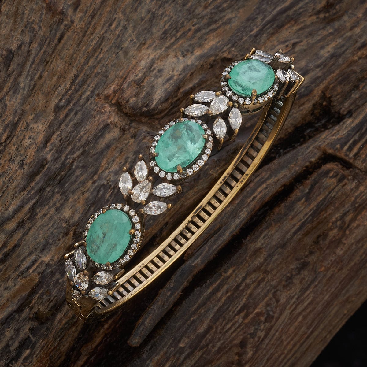 Zircon Kada 180385 - Image 7