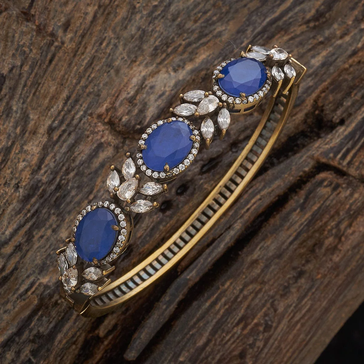 Zircon Kada 180385 - Image 9