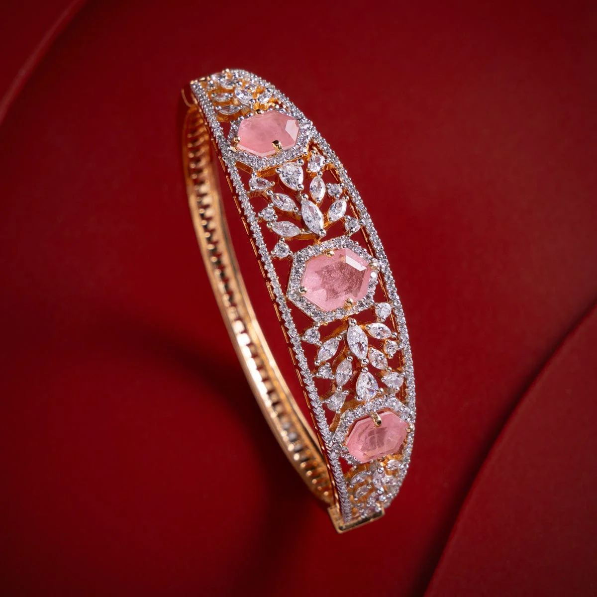 Zircon Kada 182042 - Image 18