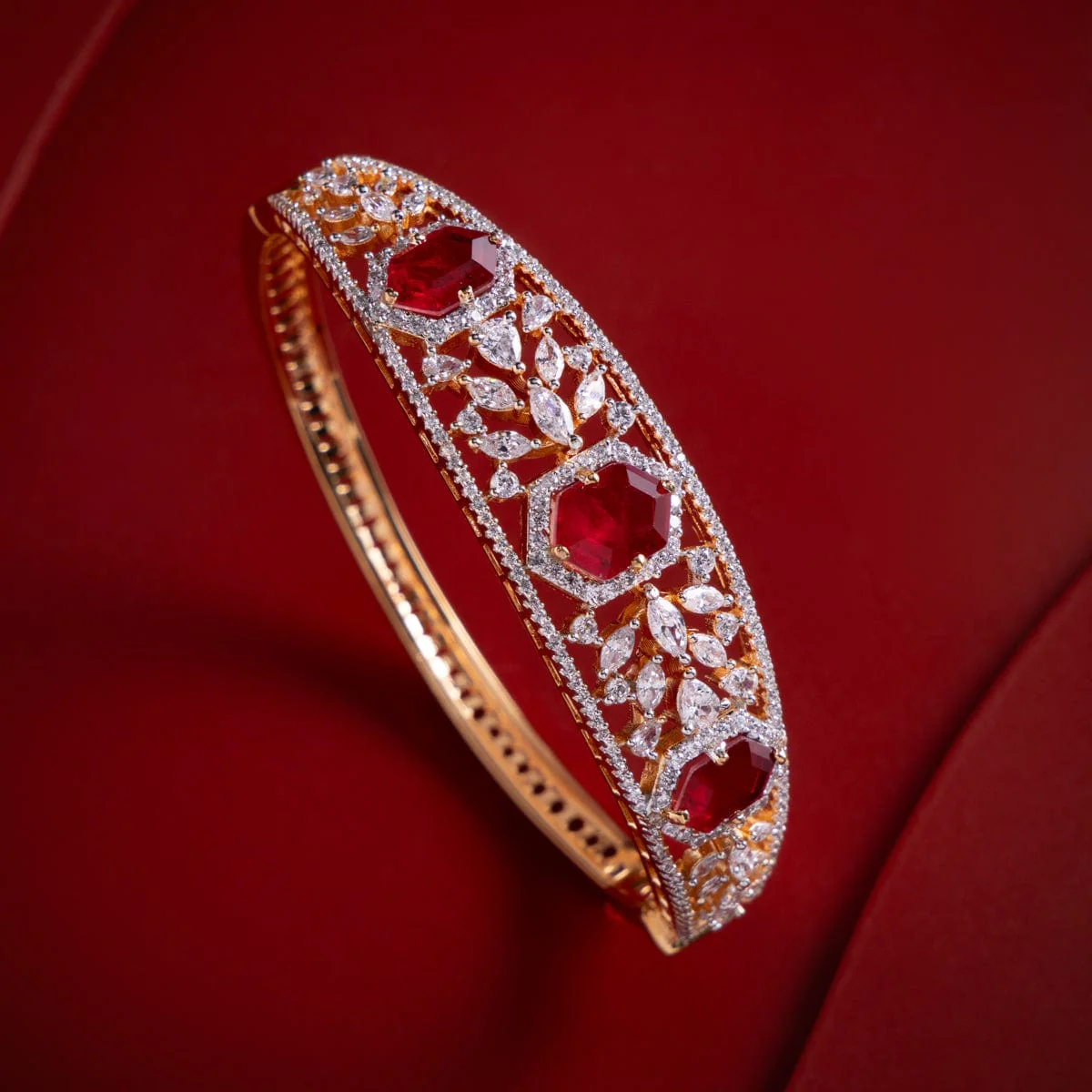 Zircon Kada 182042 - Image 2