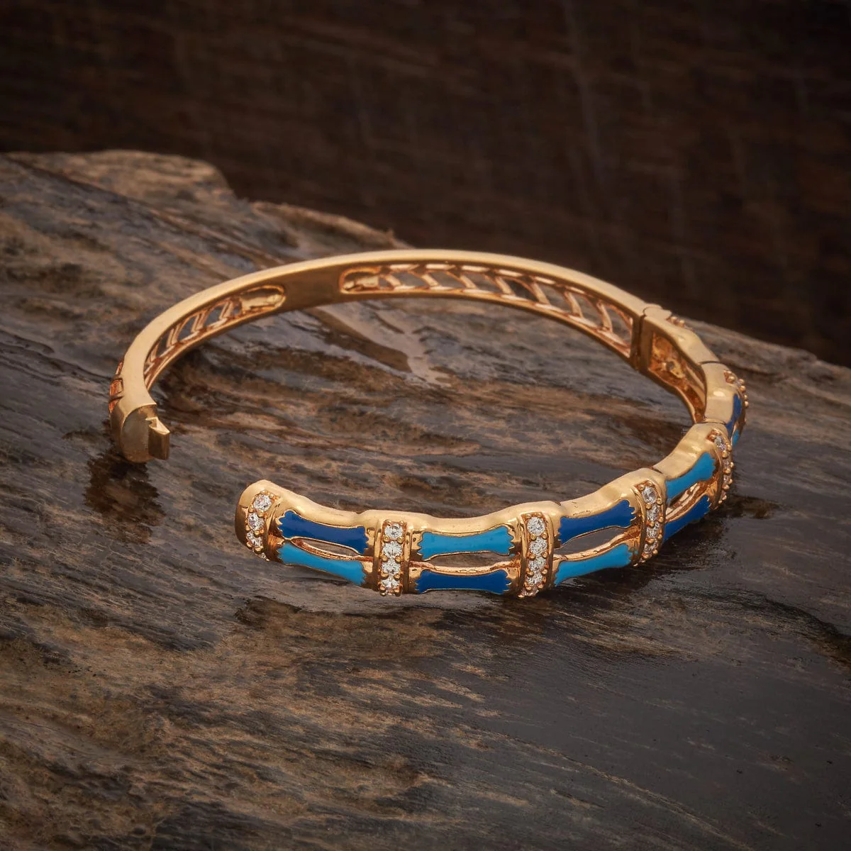 Zircon Kada 182277 - Image 4