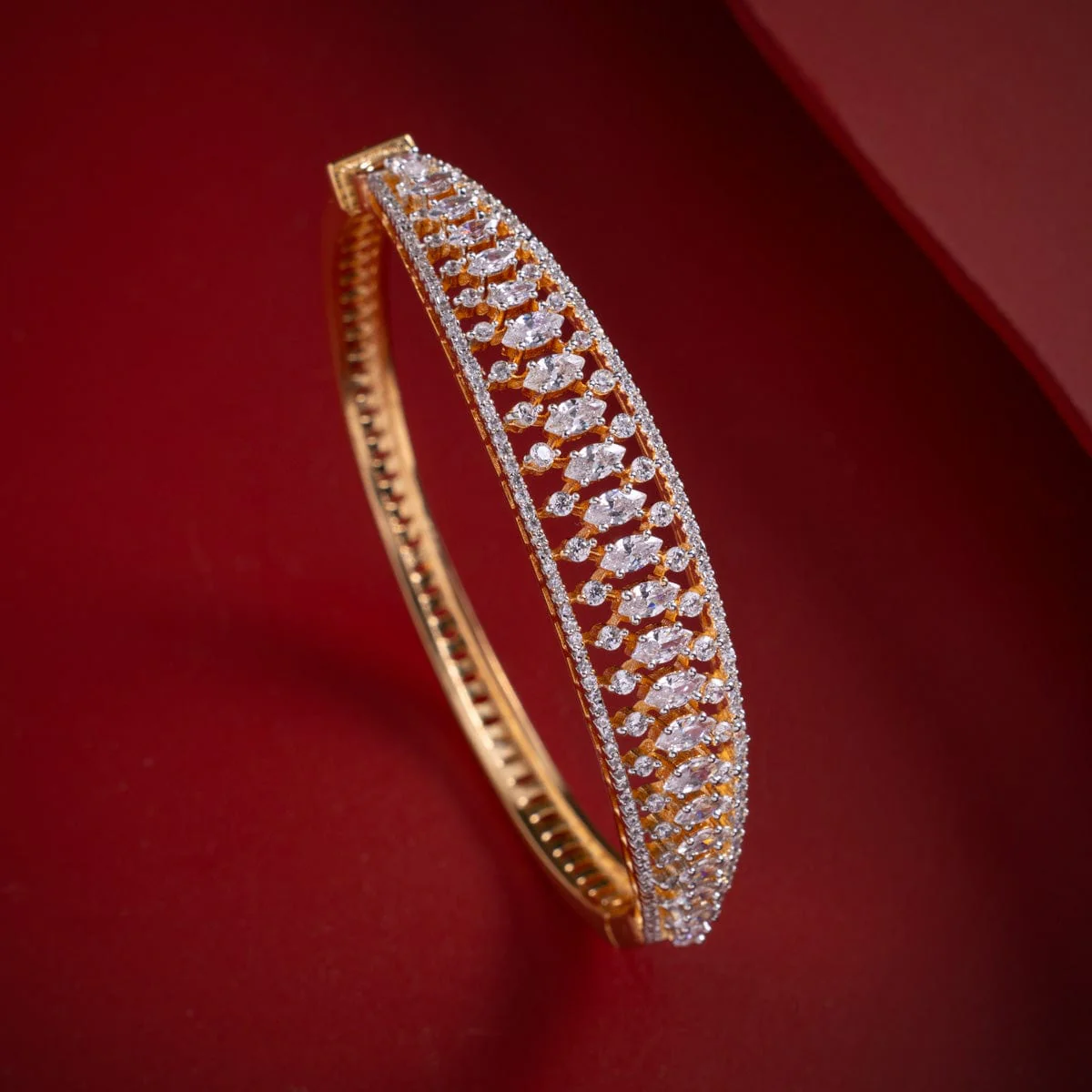 Zircon Kada 184452 - Image 2