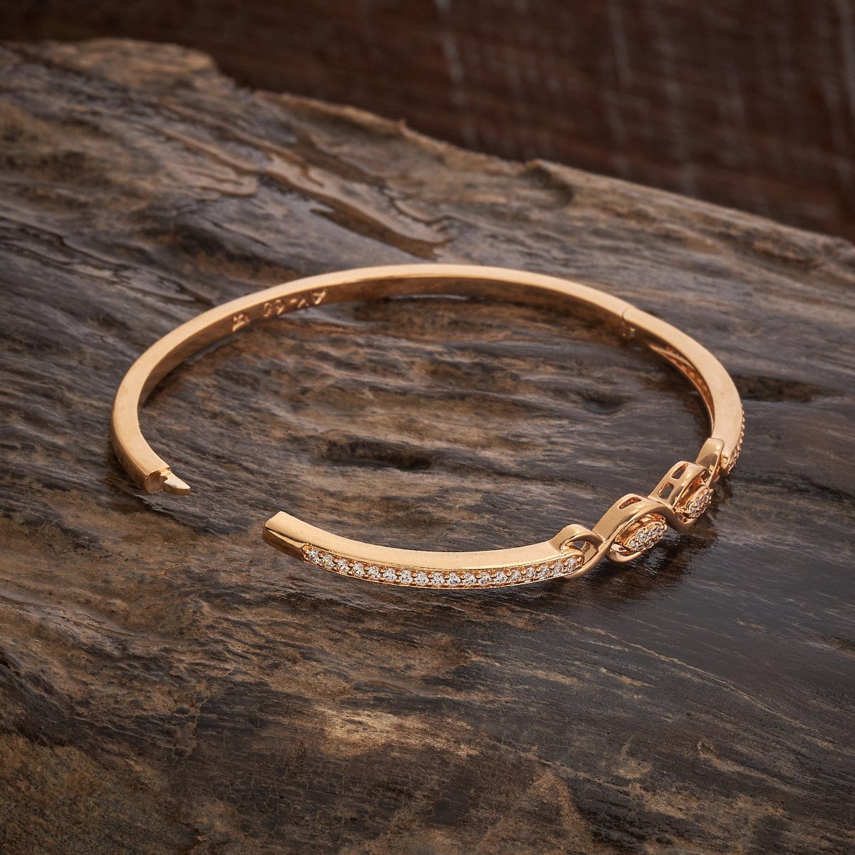 Zircon Kada 184728 - Image 4