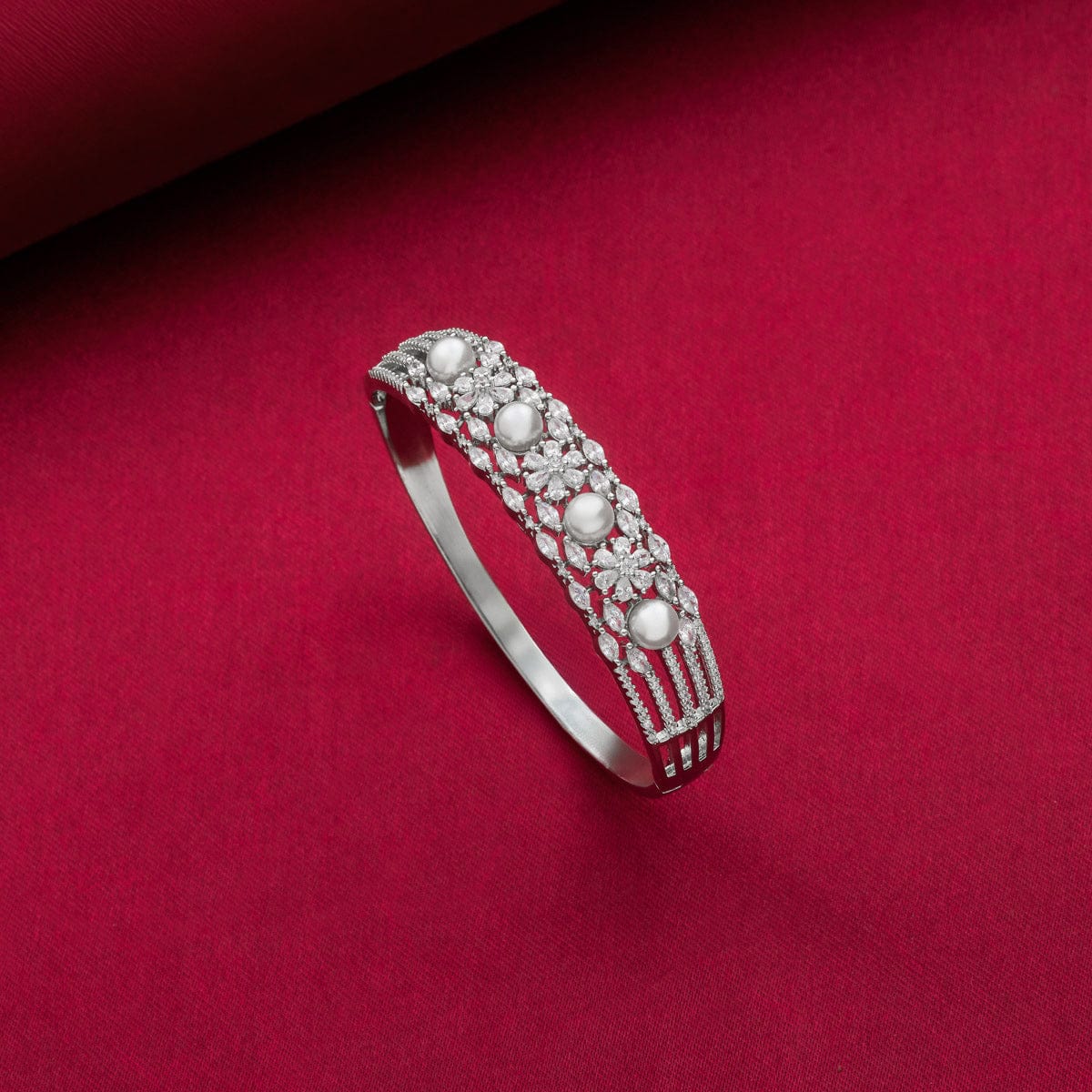 Zircon Kada 186604 - Image 7