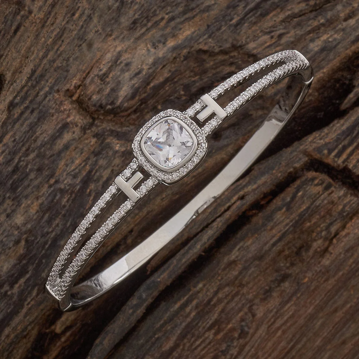 Zircon Kada 186986 - Image 7