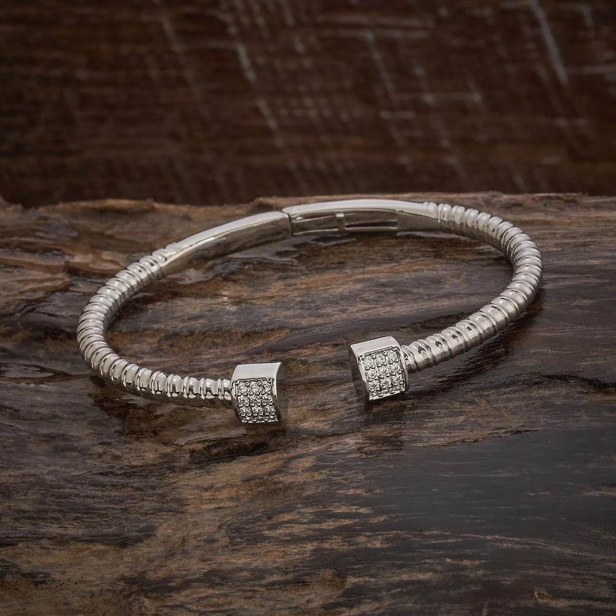 Zircon Kada 187023 - Image 4