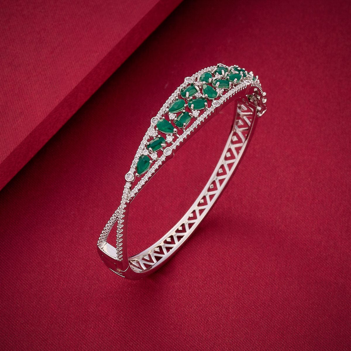 Zircon Kada 189248 - Image 6