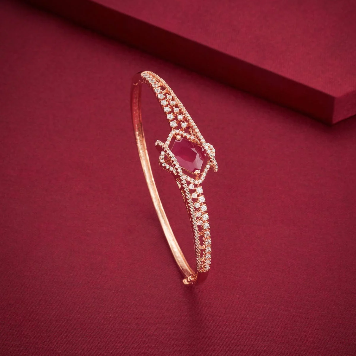 Zircon Kada 190982 - Image 15