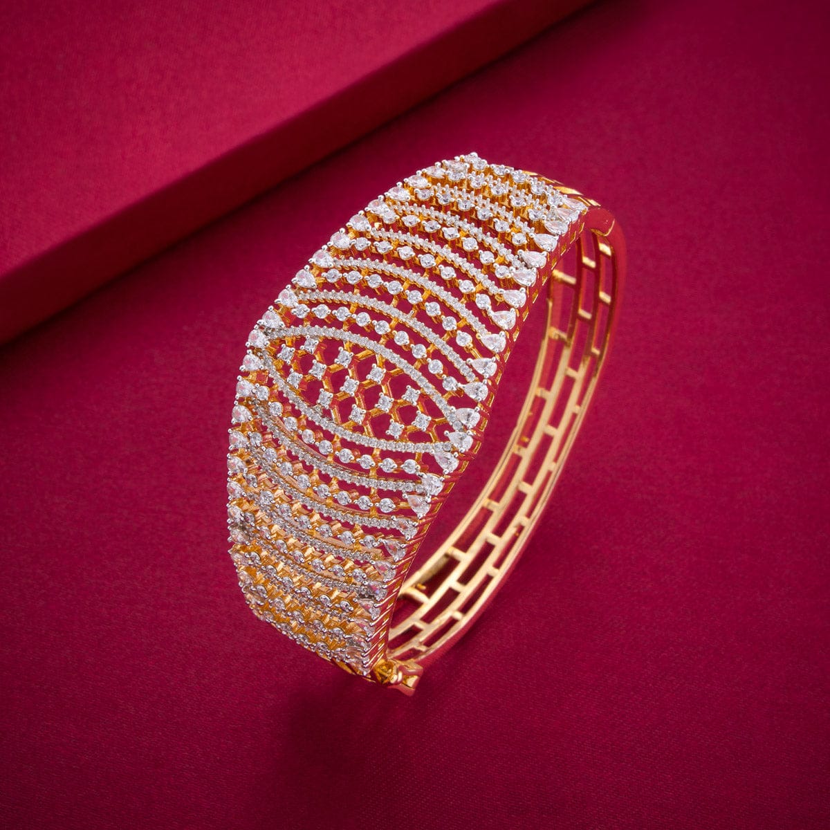 Zircon Kada 191688 - Image 2