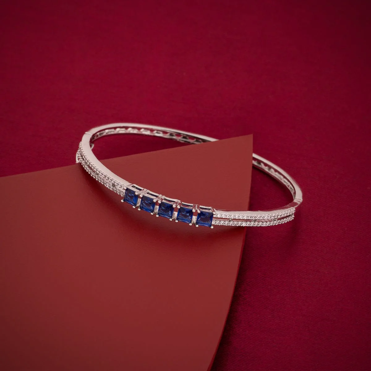 Zircon Kada 194076 - Image 26