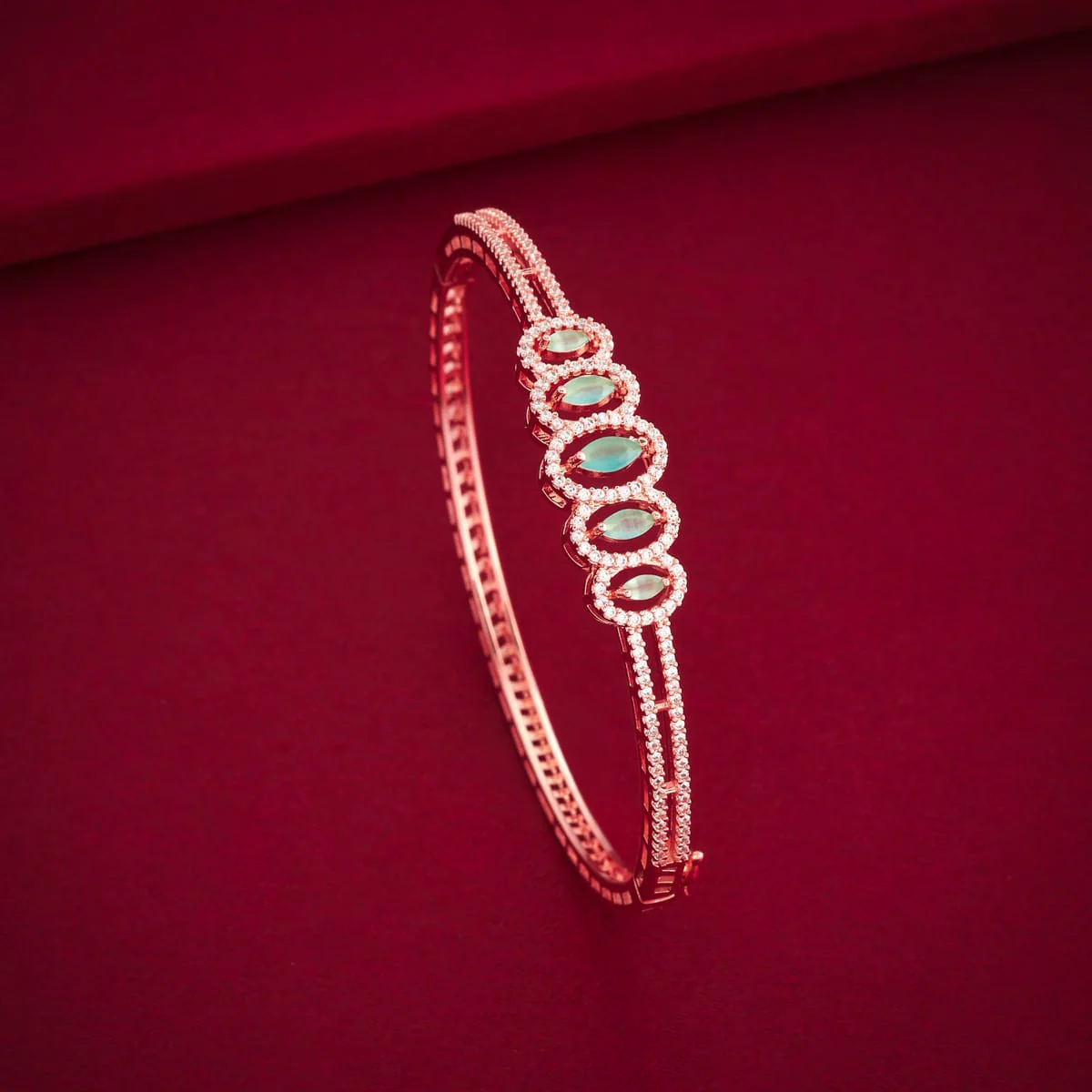 Zircon Kada 196836 - Image 15