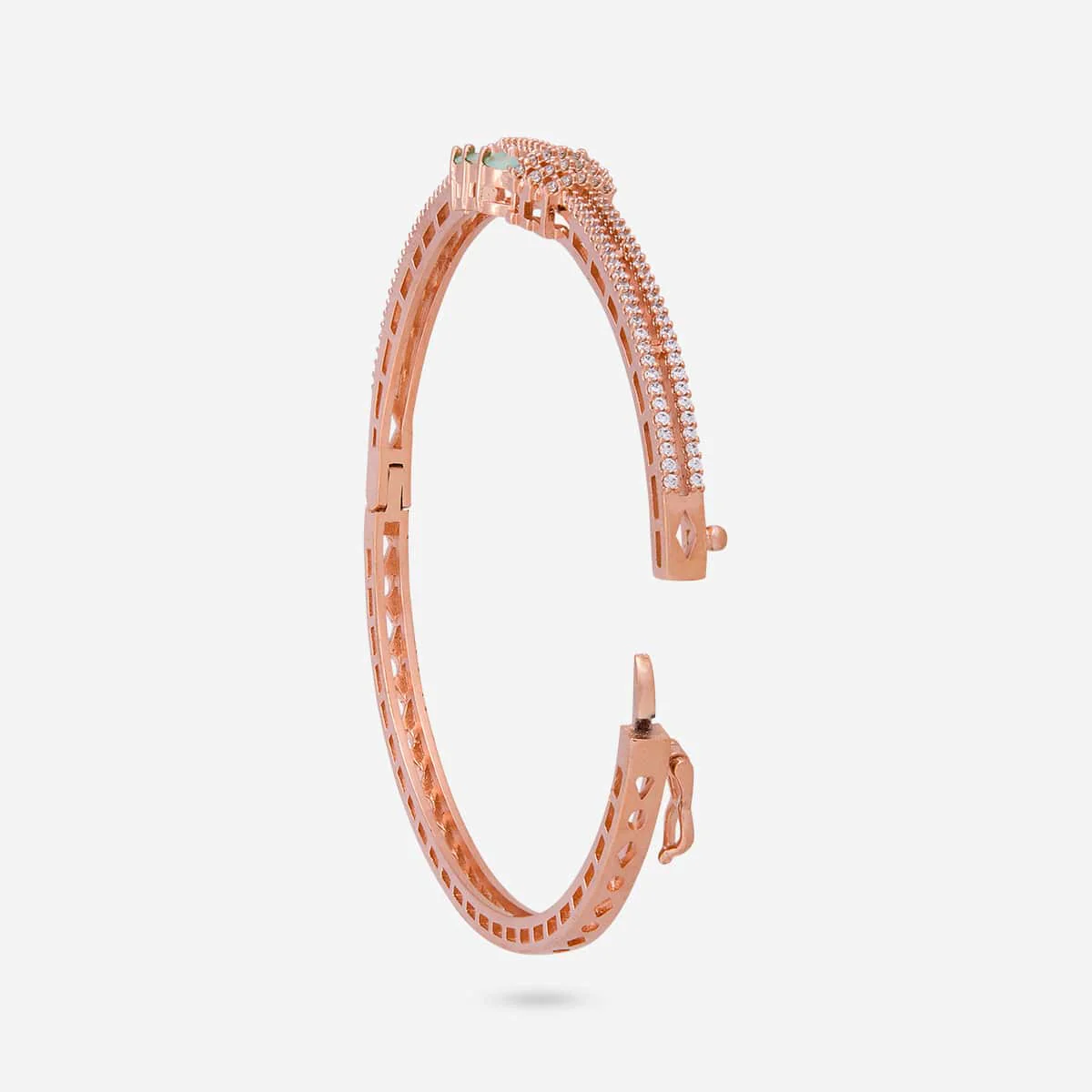 Zircon Kada 196837 - Image 16