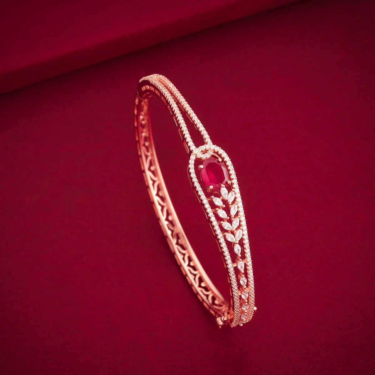 Zircon Kada 197117 - Image 2