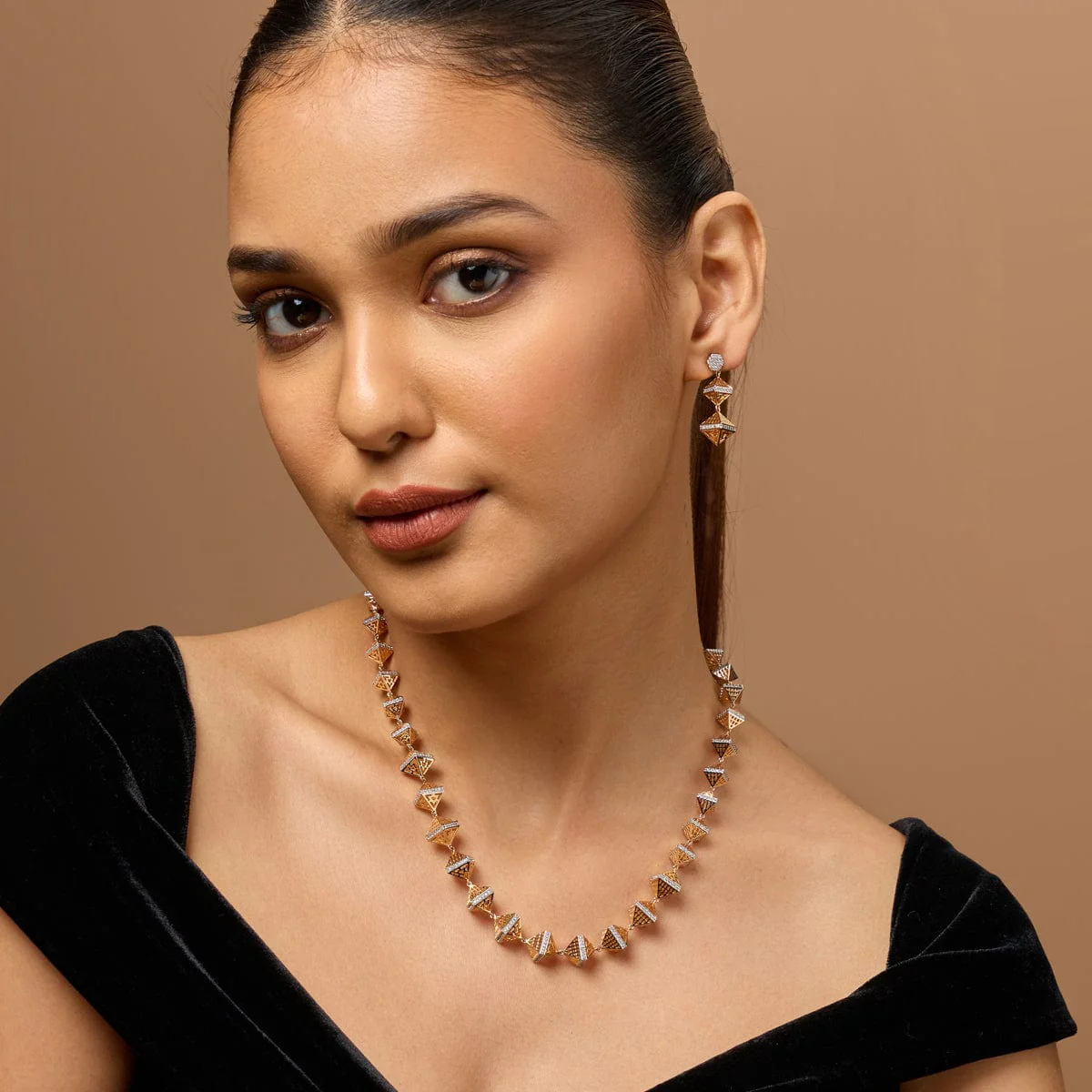 Zircon Necklace 185717 - Image 3