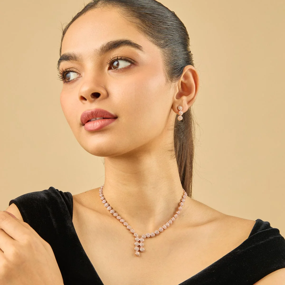 Zircon Necklace 186569 - Image 13
