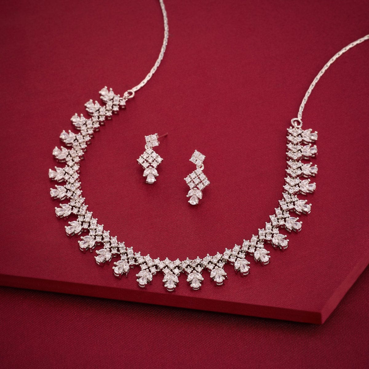 Zircon Necklace 190381 - Image 7
