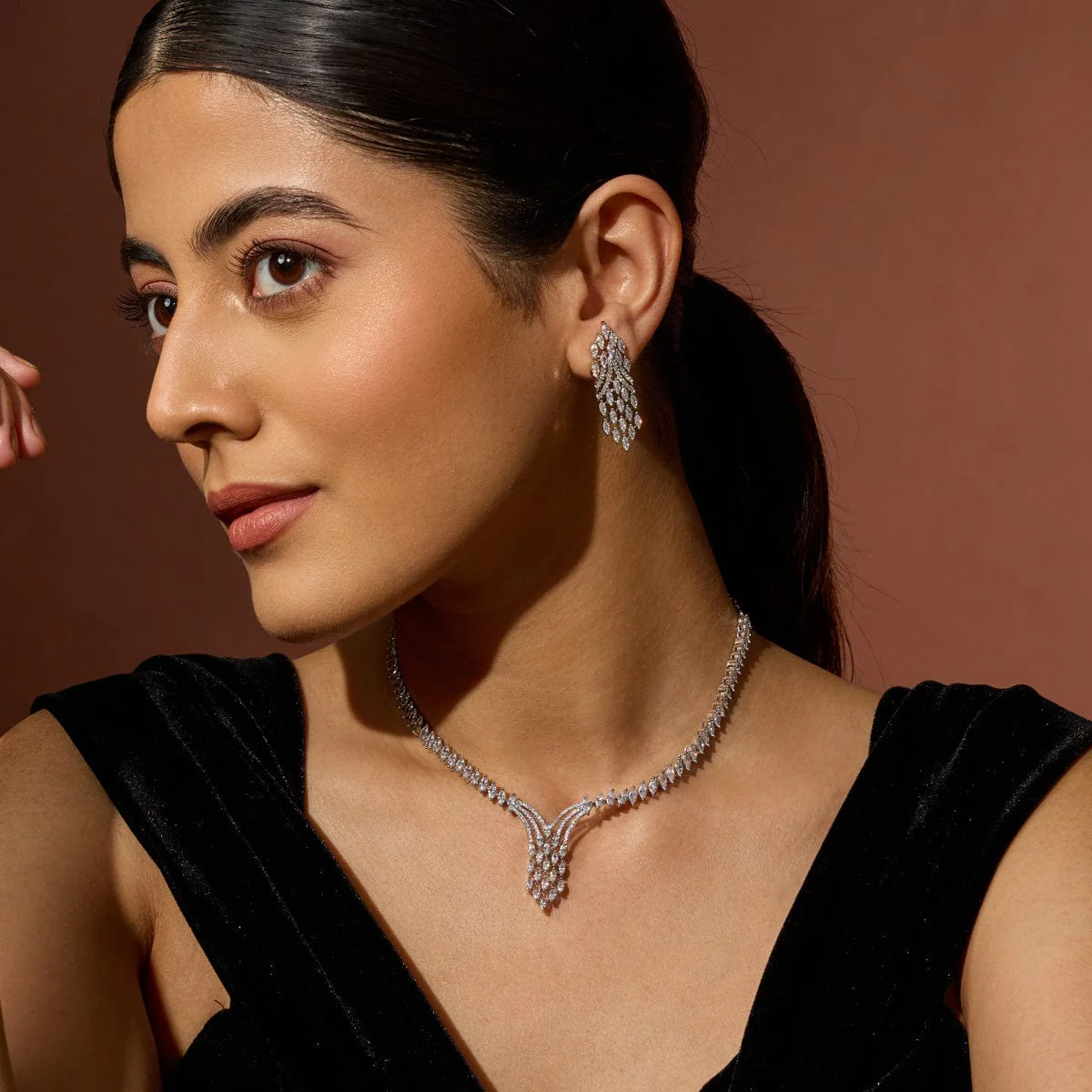 Zircon Necklace 190382 - Image 8