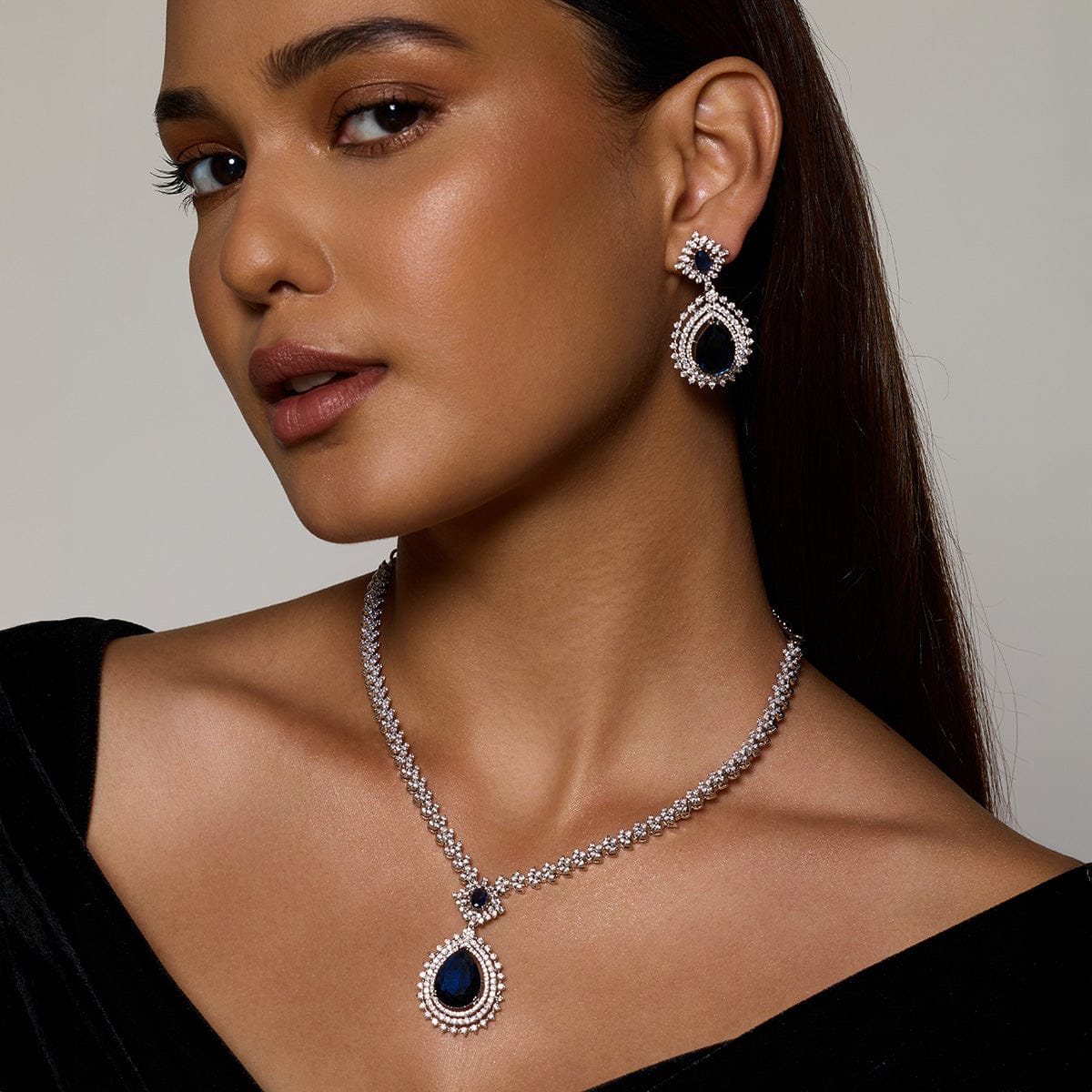 Zircon Necklace 190815 - Image 13