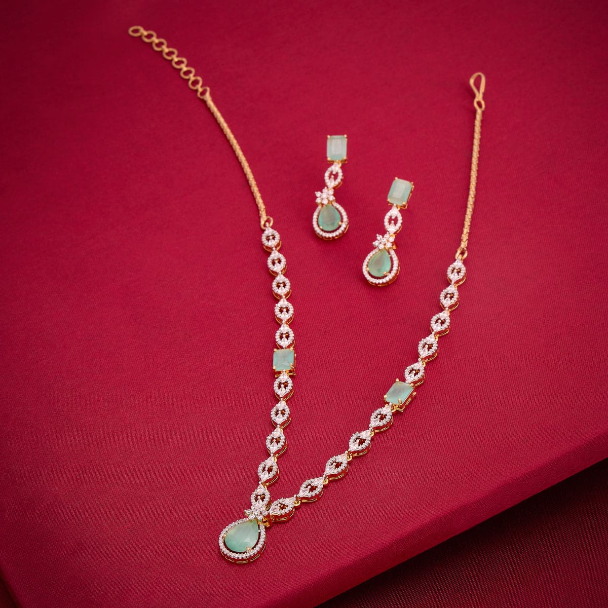 Zircon Necklace 190829 - Image 12