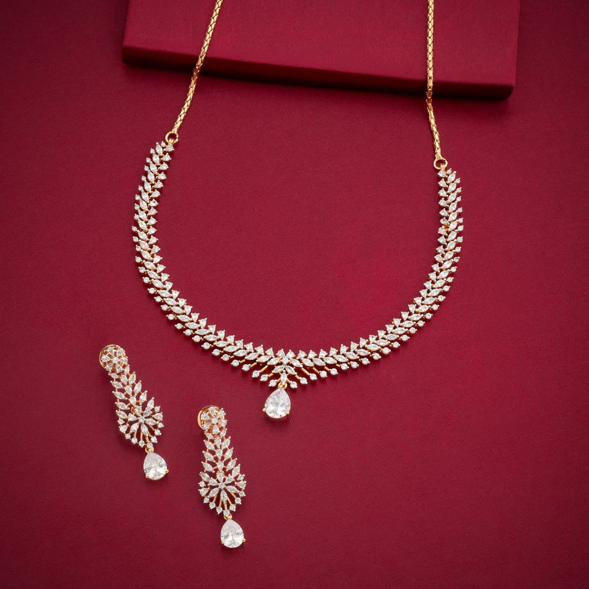 Zircon Necklace 190830 - Image 13
