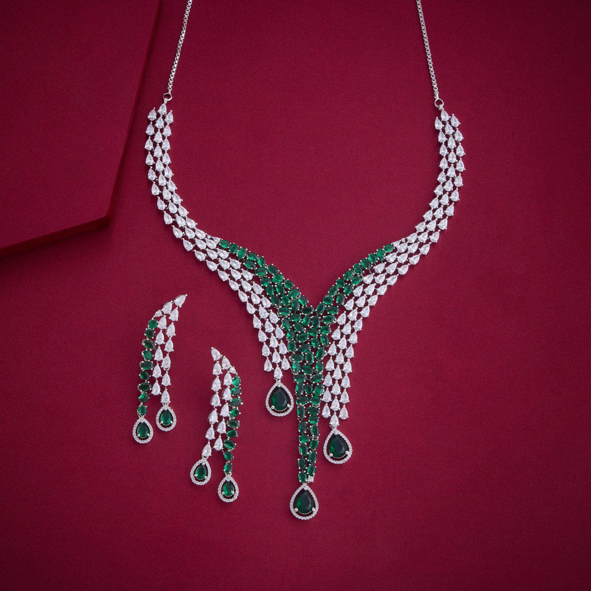 Zircon Necklace 190841 - Image 2
