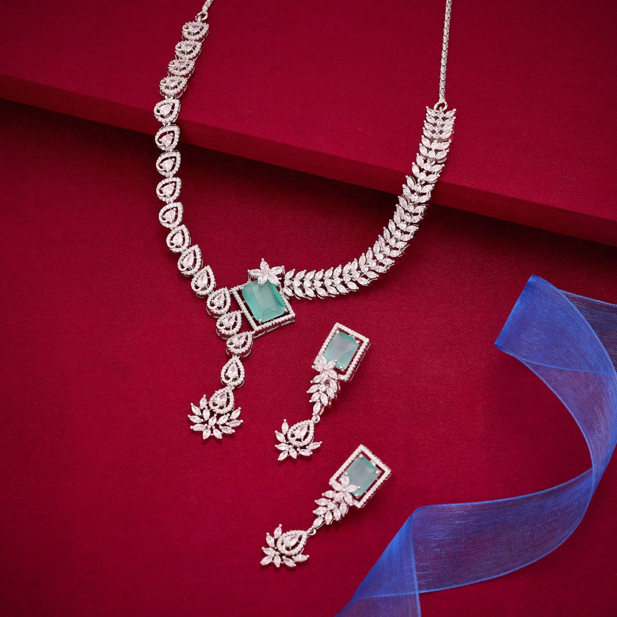 Zircon Necklace 191692 - Image 13