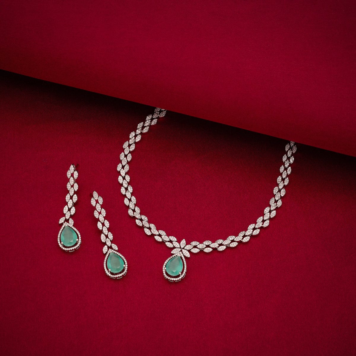 Zircon Necklace 191867 - Image 13