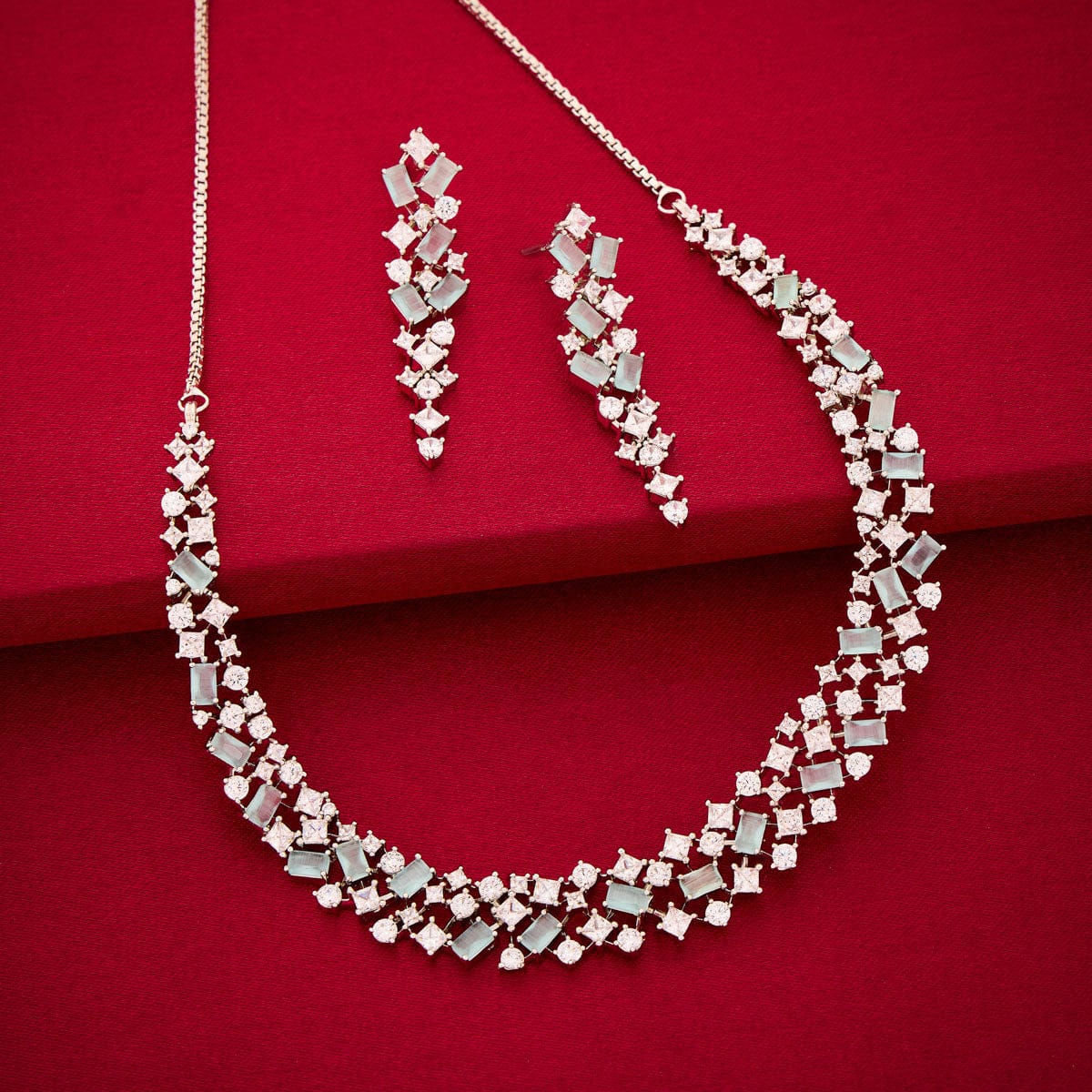 Zircon Necklace 193102 - Image 17