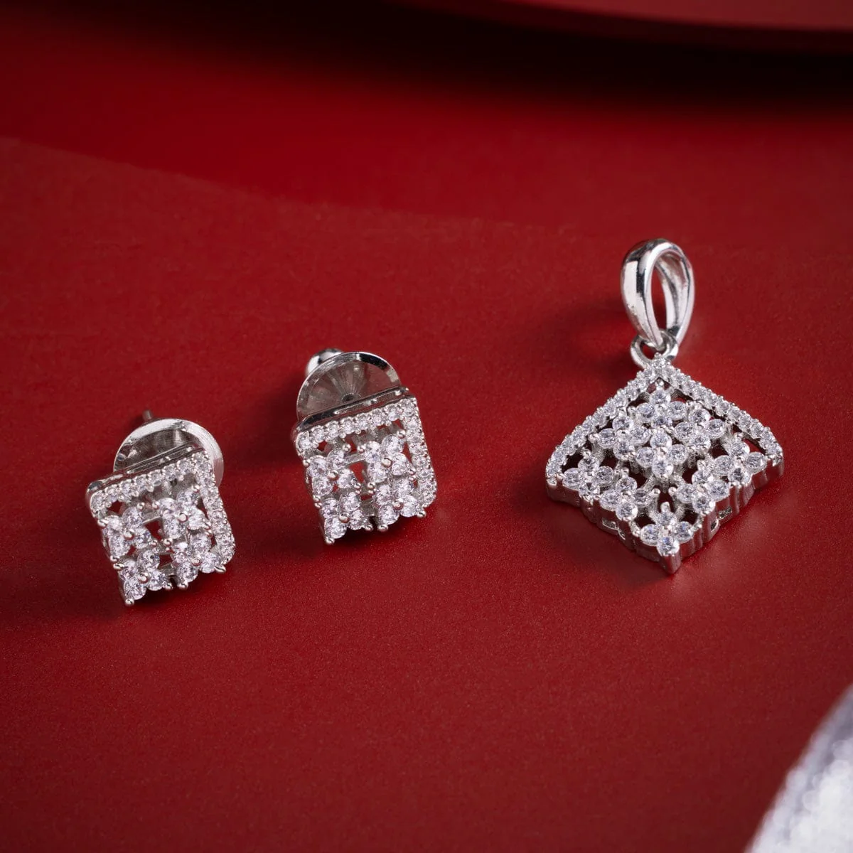 Zircon Pendant Earring 170678 - Image 5