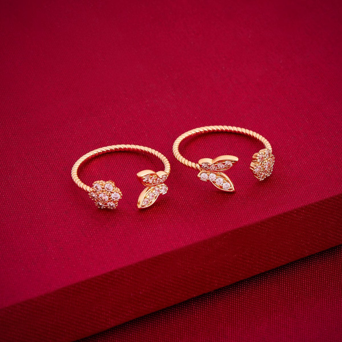 Zircon Toe Ring 187121 - Image 2